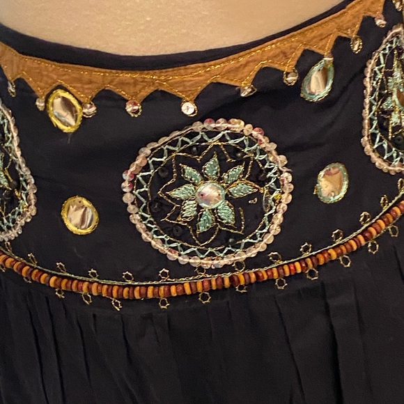 Resembles the native American skirt with lots of embroidery beautiful designNWOT - Picture 6 of 10